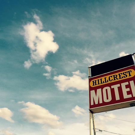 Hillcrest Motel Manning Εξωτερικό φωτογραφία